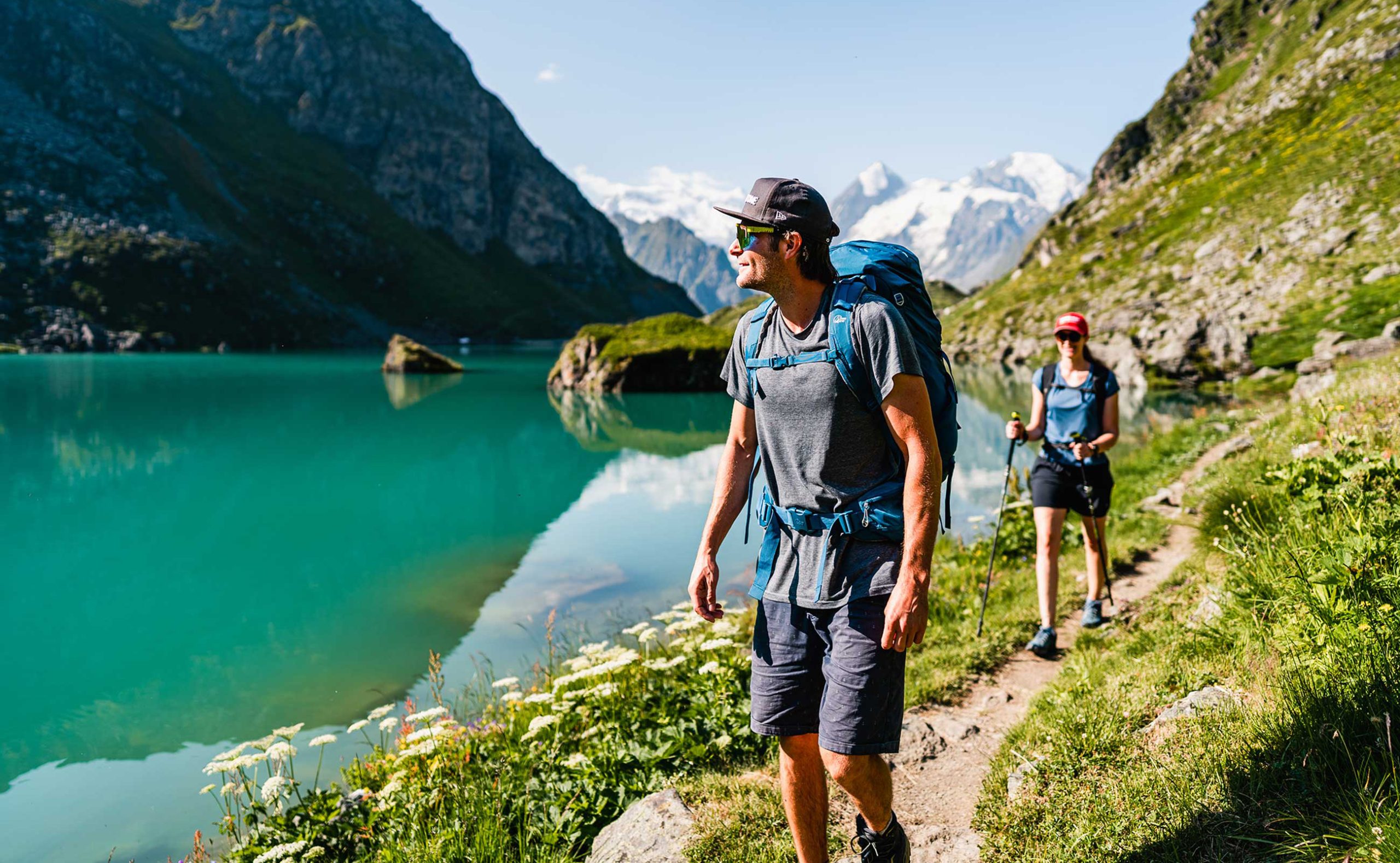 Vandring, fottur, relajsonsbygging i magiske fjellandskap